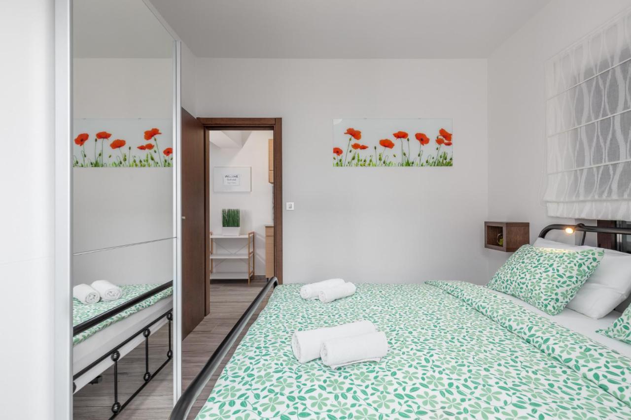 New 2020! Apartments Sanja Poreč Extérieur photo