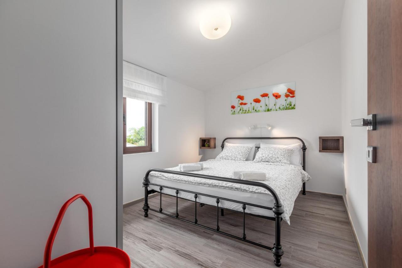 New 2020! Apartments Sanja Poreč Extérieur photo